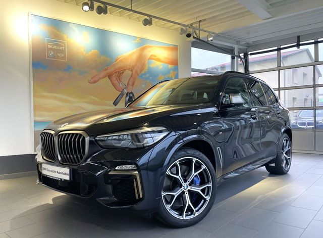 BMW X5 M50i PANO+KOMF+HUD+SOFT+KAM+HARM+DAB+21*+LIVE