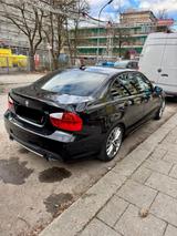 BMW 335i - - BMW 335 Gebrauchtwagen in München