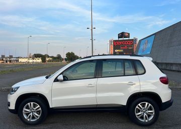 Volkswagen Tiguan - 5