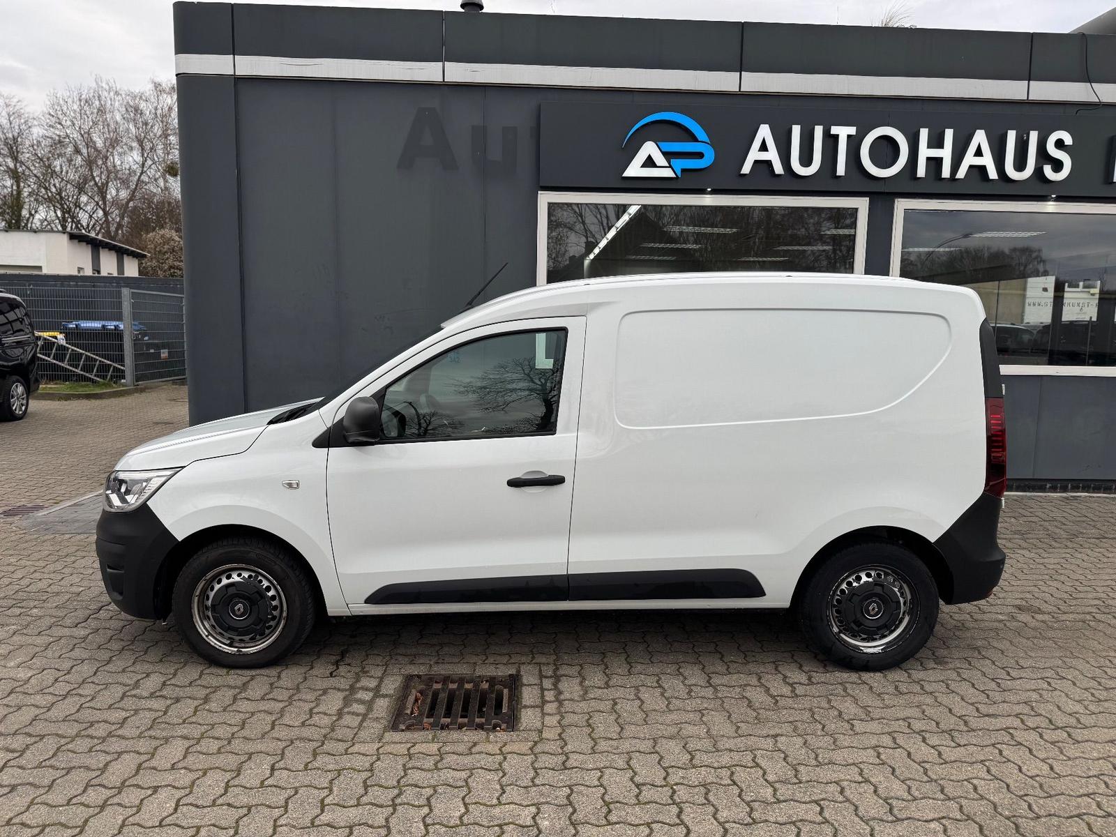 Renault Express 1,5 BLUE 95 Extra *KAM*TEMPO*SHZ