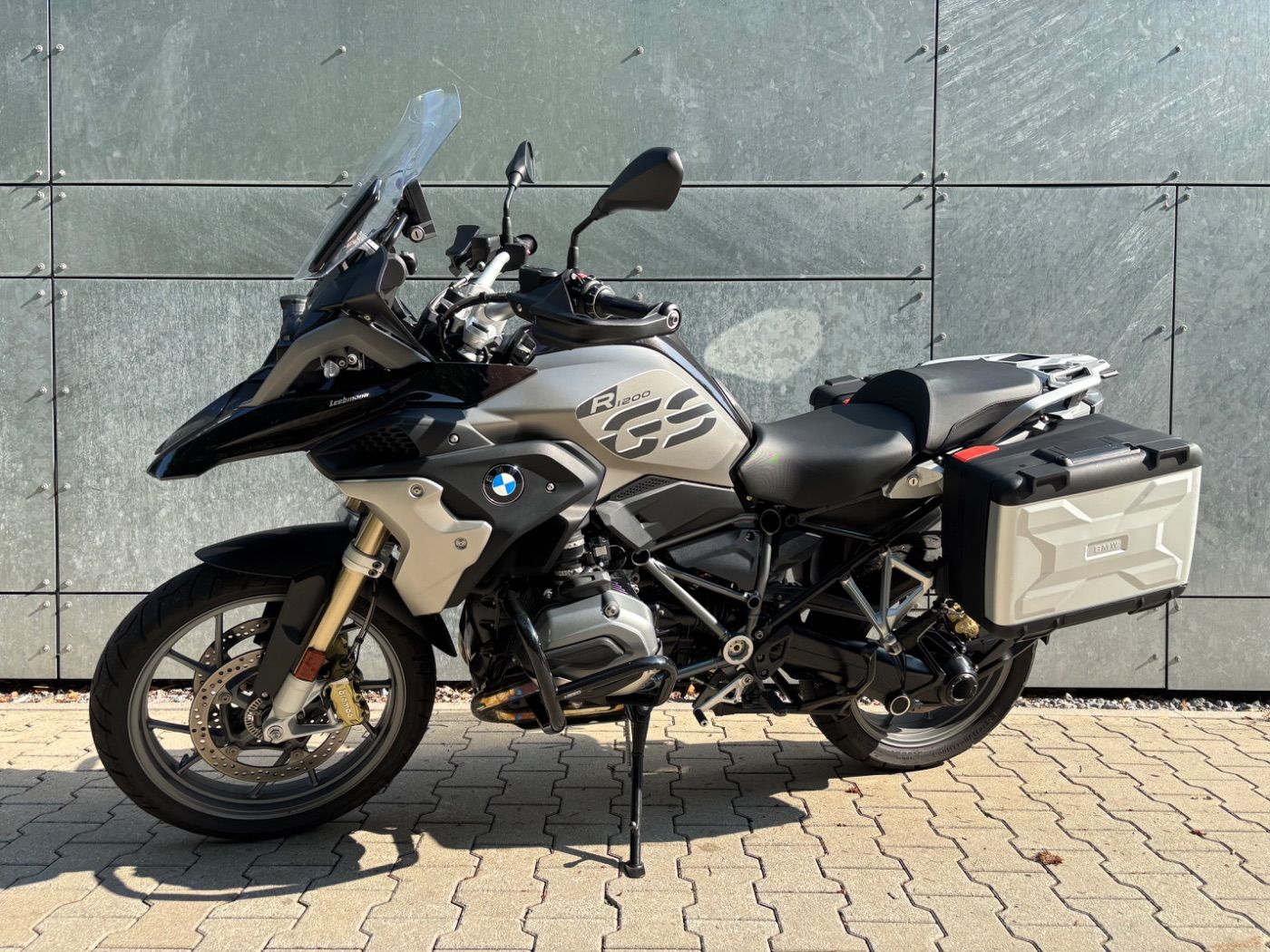 Fahrzeugabbildung BMW R 1200 GS Exclusive 3 Pakete TFT Seitenkoffer
