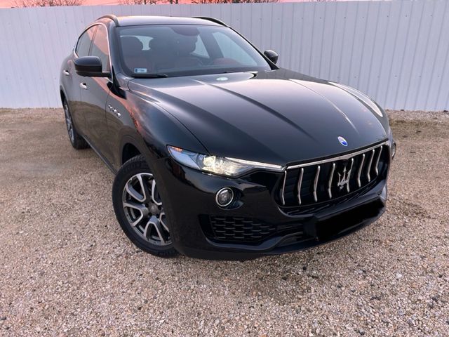 Maserati Levante S Q4