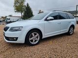 Skoda Octavia Combi Style - Skoda Octavia mit Schiebedach