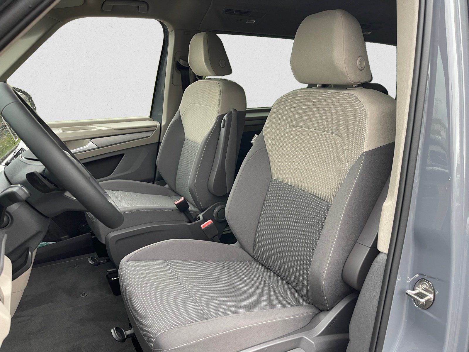 Volkswagen T7 Multivan - Bild 8