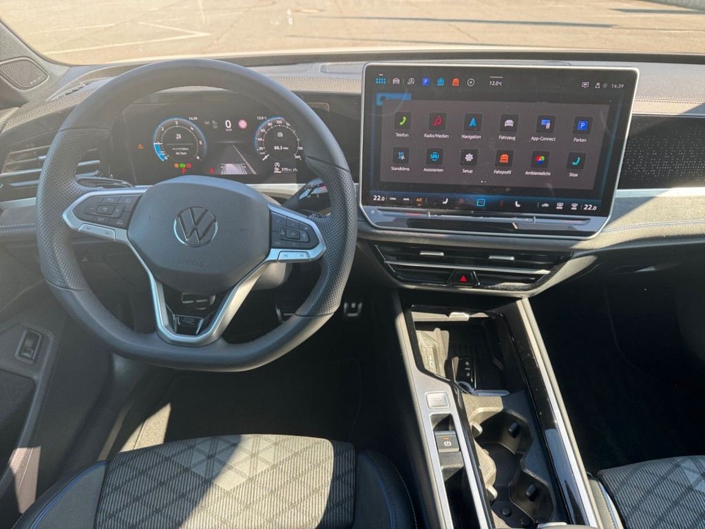 Passat Variant R-Line Passat 2,0 l TDI SCR 110 k