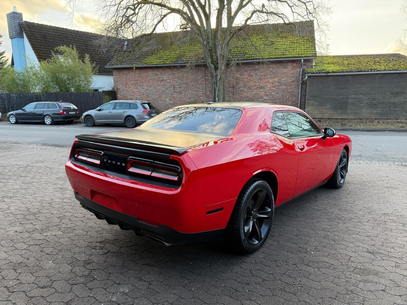 Dodge Challenger 5,7 V8*SRT KIT*LEDER*NAVI*KEYLESS*GARNTIE*SERVIC, миниатюра 21