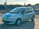 Renault Modus 1.5 dCi 90CV Live - blaue Renault Modus
