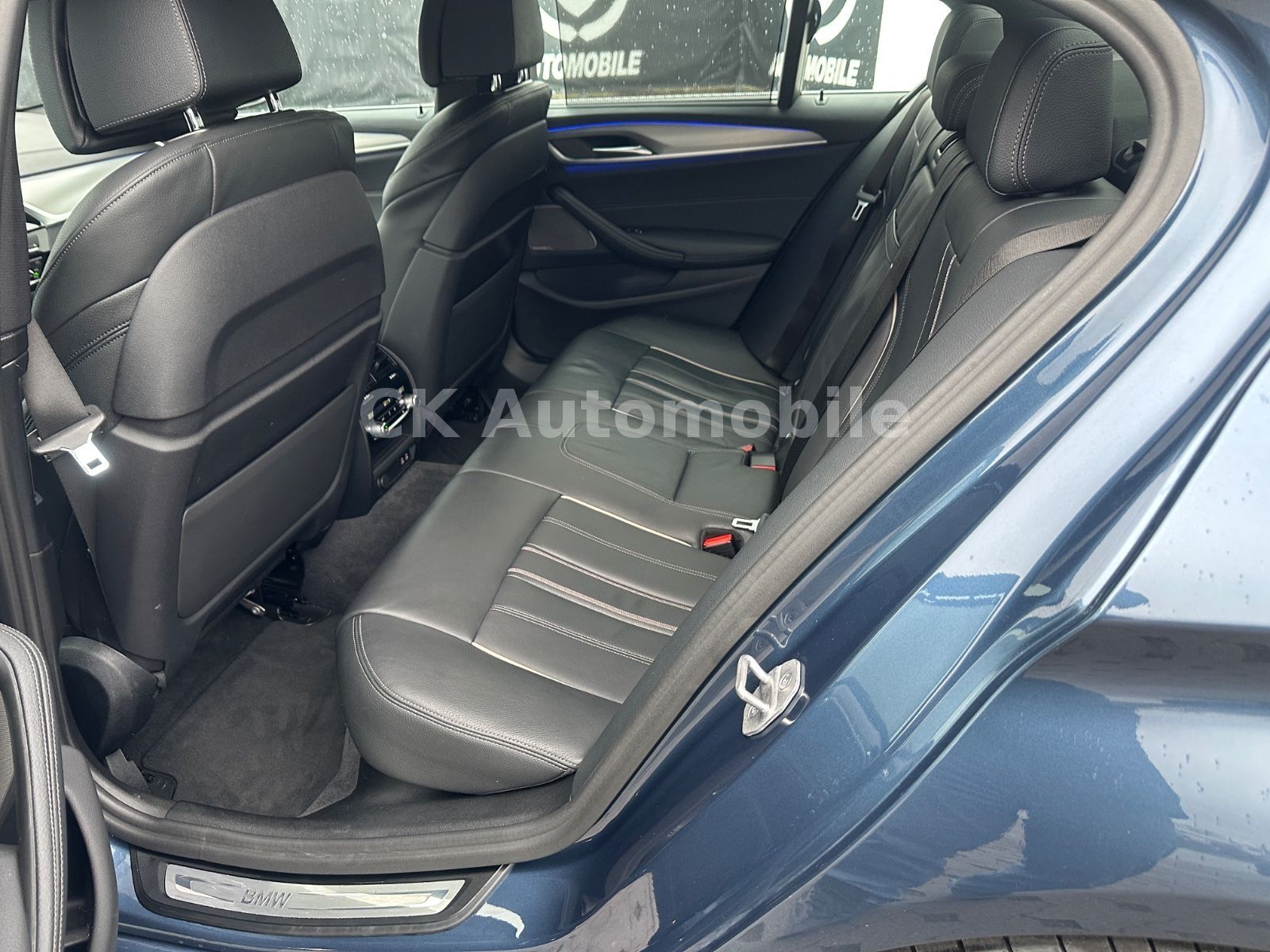 Fahrzeugabbildung BMW 530d Lim./Navi/Head-Up/Laser/Leder/Kamera