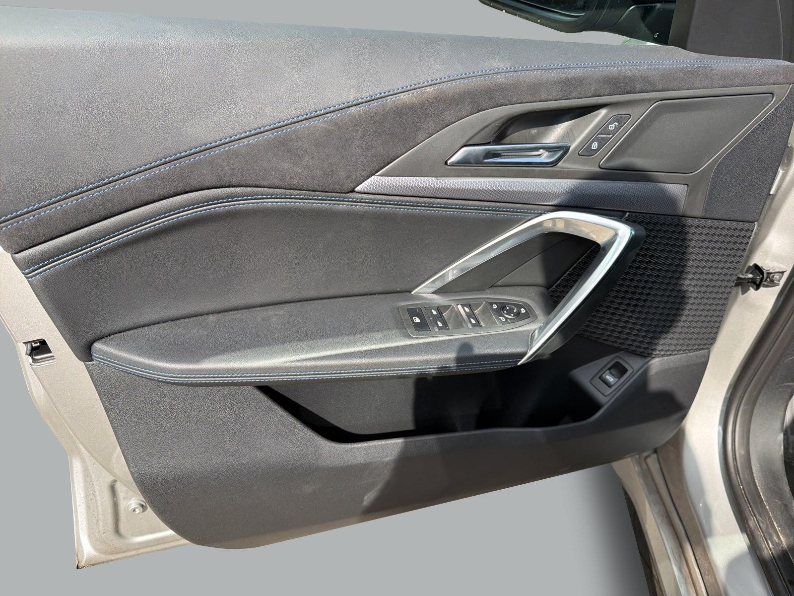 BMW X1 sDrive18i M Sportpaket | AHK PANO RFK HIFI BT