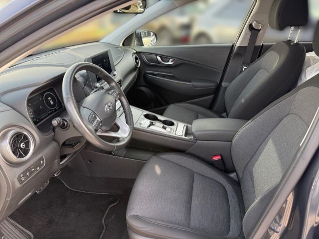Fahrzeugabbildung Hyundai KONA Trend Elektro 2WD +CARPLAY+RFK+PDC+KLIMA+UV