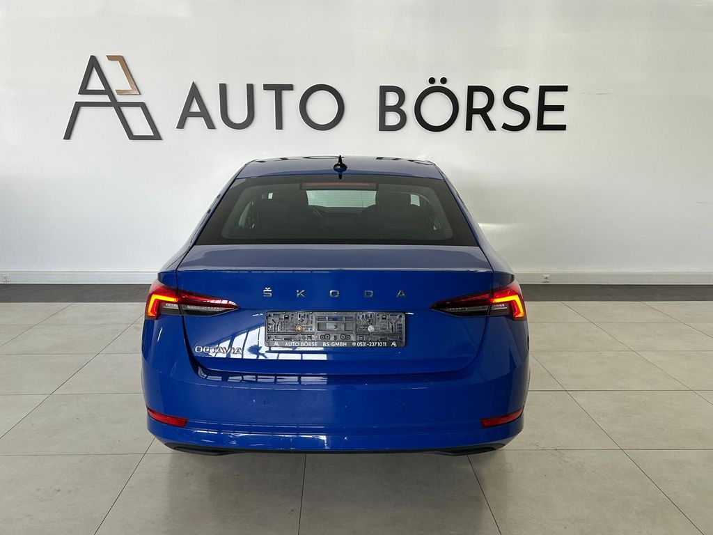 Skoda Octavia Limousine DSG NAVI*ViCo*ASSIST*KESSY*LED