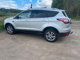 Ford Kuga 1,5 EcoBoost 4x2 110kW COOL & CONNECT C... - silberne Ford Kuga