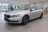 Volvo S60 T3 Linje Svart - LEDER + NAVI + AHK + BLIS - Volvo S60 Gebrauchtwagen