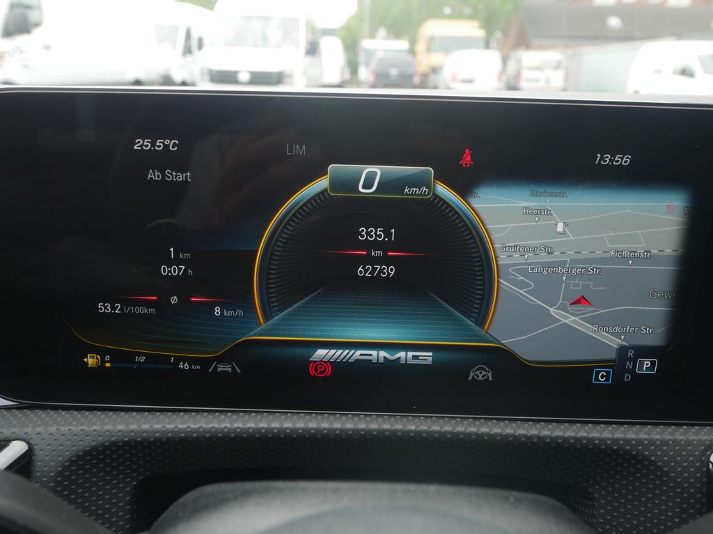 Mercedes-Benz CLA 45 AMG Shooting Brake