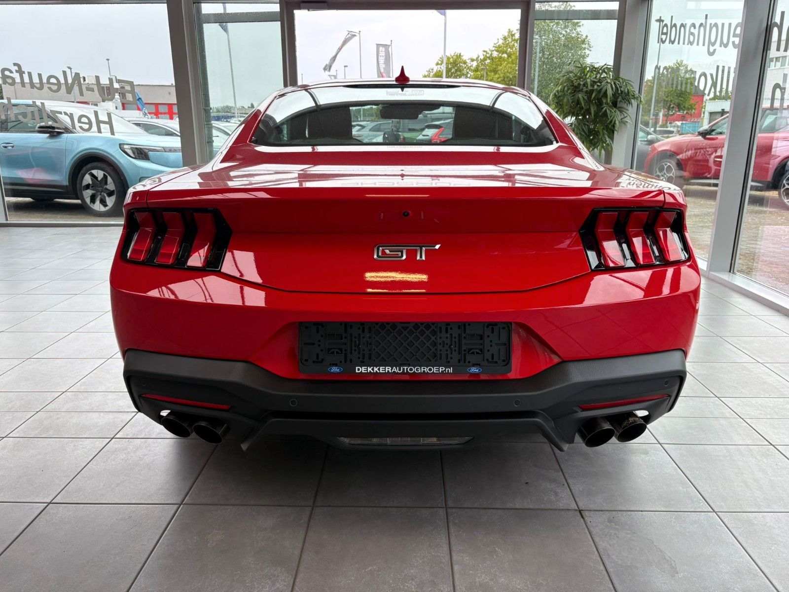 Fahrzeugabbildung Ford Mustang Fastback 5.0 Ti-VCT V8 328 GT/Sofort
