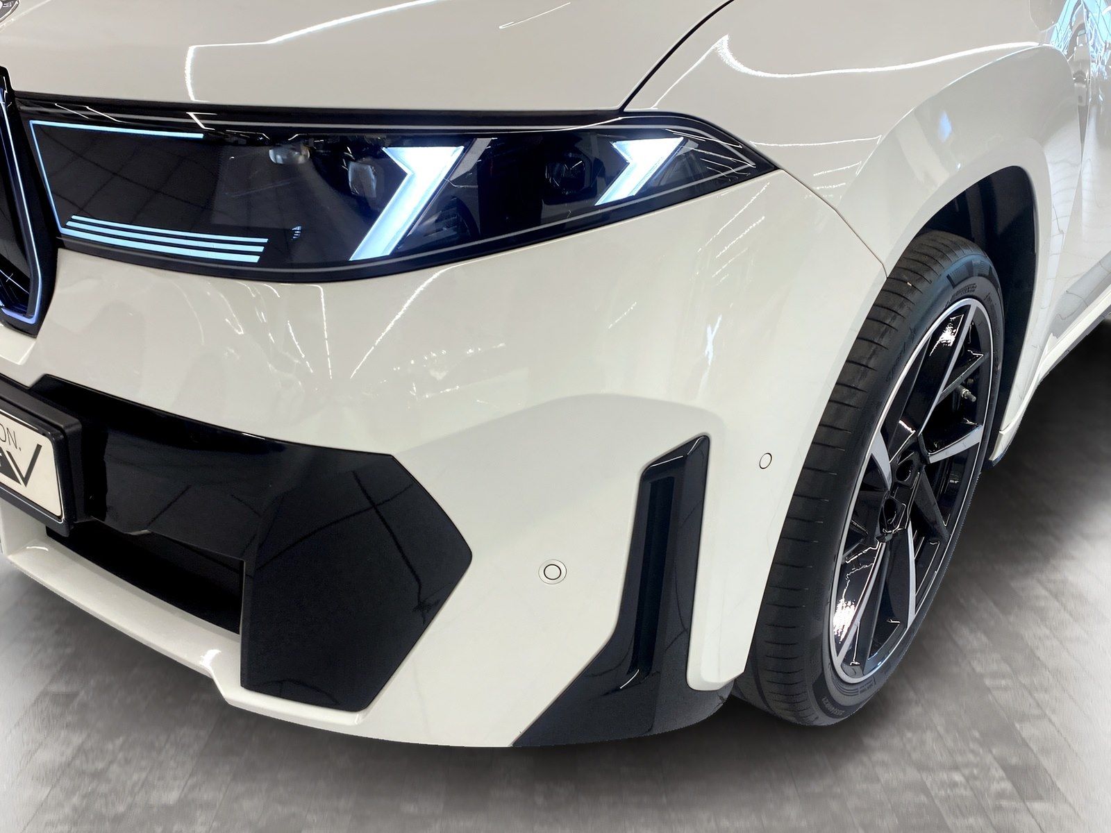 BMW iX3 - Bild 8
