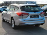 Ford Focus Turnier 1.5 EcoBlue Aut.Titanium - Ford Focus: Turnier Titanium
