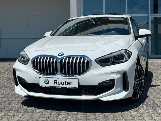 BMW 118d M Sport Glasdach,18 Zoll,Kamera,Navi,LED