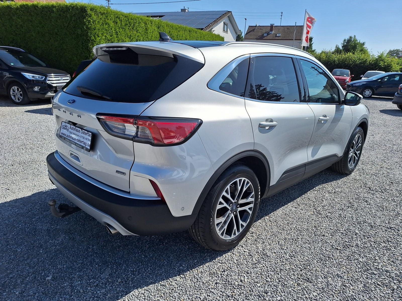 Ford Kuga 2.5 PHEV Titanium iACC Pano AHK Head-Up LED