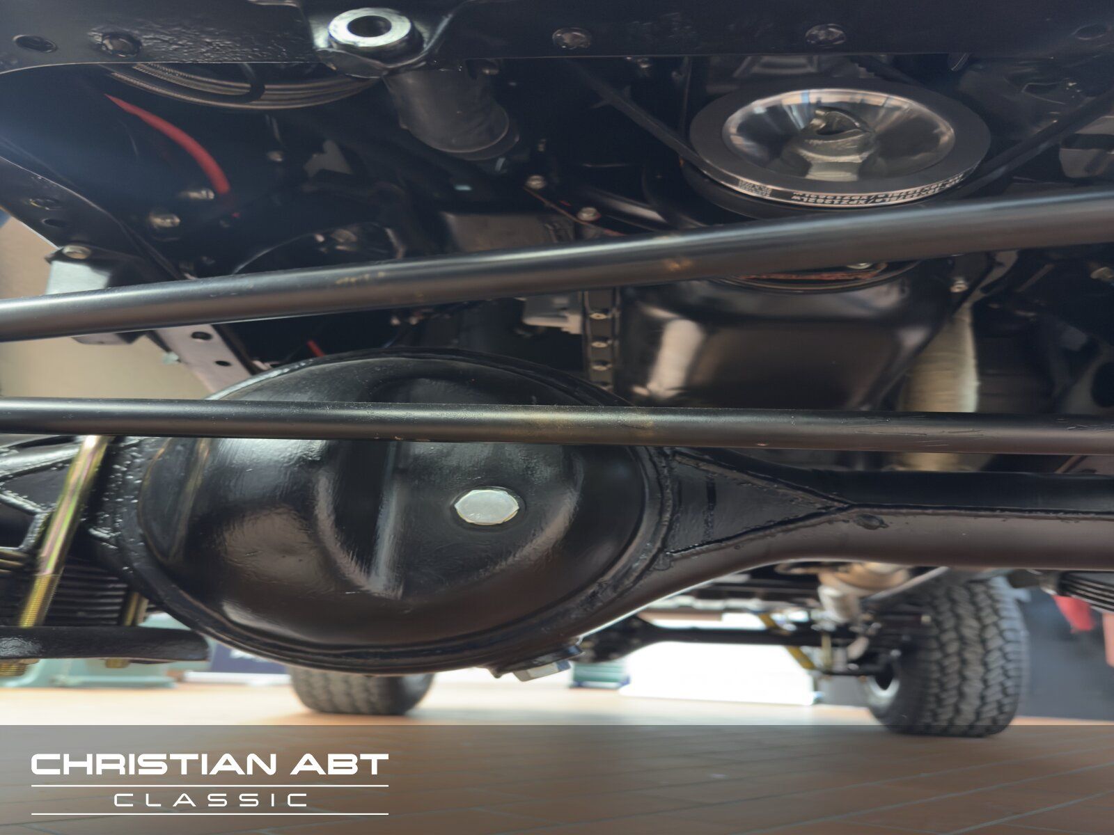 Fahrzeugabbildung Toyota FJ43 restauriert * Servo * H-Zulassung