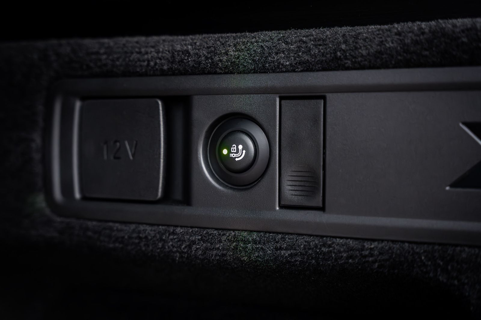 Fahrzeugabbildung BMW X5 40d xDrive M-SPORT PRO|AHK|CARBON|LUFT|ICONIC