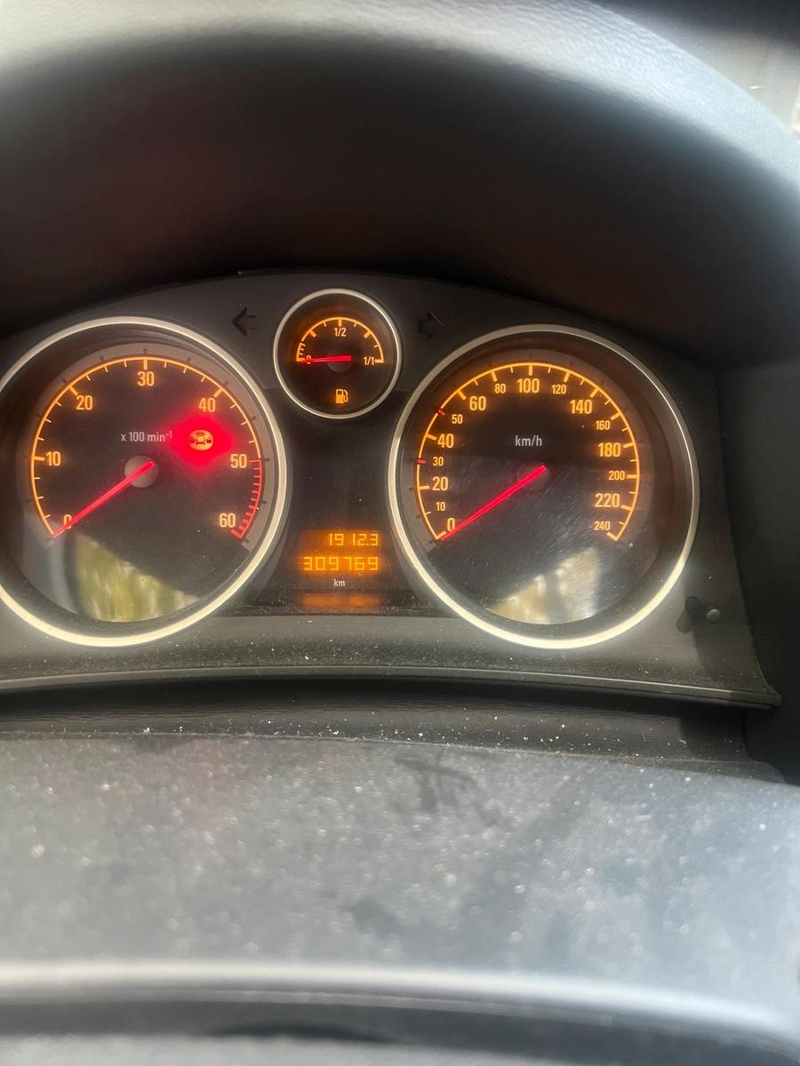 Opel Astra 2007 — photo 10