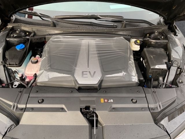 Fahrzeugabbildung Kia EV6 GT 4WD 77,4 kwh*GLASDACH*360GRADKAMERA*