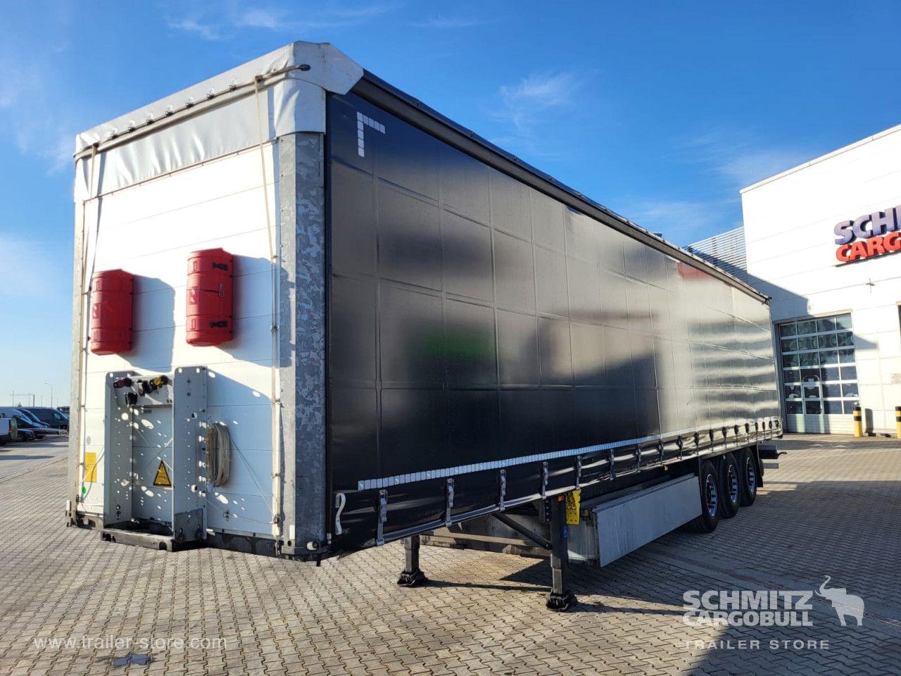 Schmitz Cargobull Semitrailer Curtainsider Standard