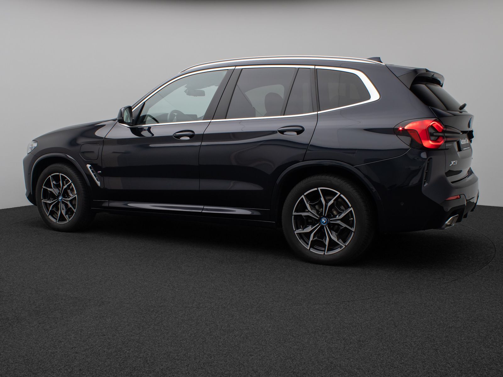 Fahrzeugabbildung BMW X3 xD30e M Sport 360°Laser Panorama HUD DAB HiFi