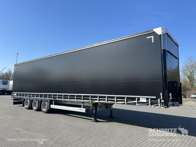 Schmitz Cargobull Curtainsider Mega Getränke