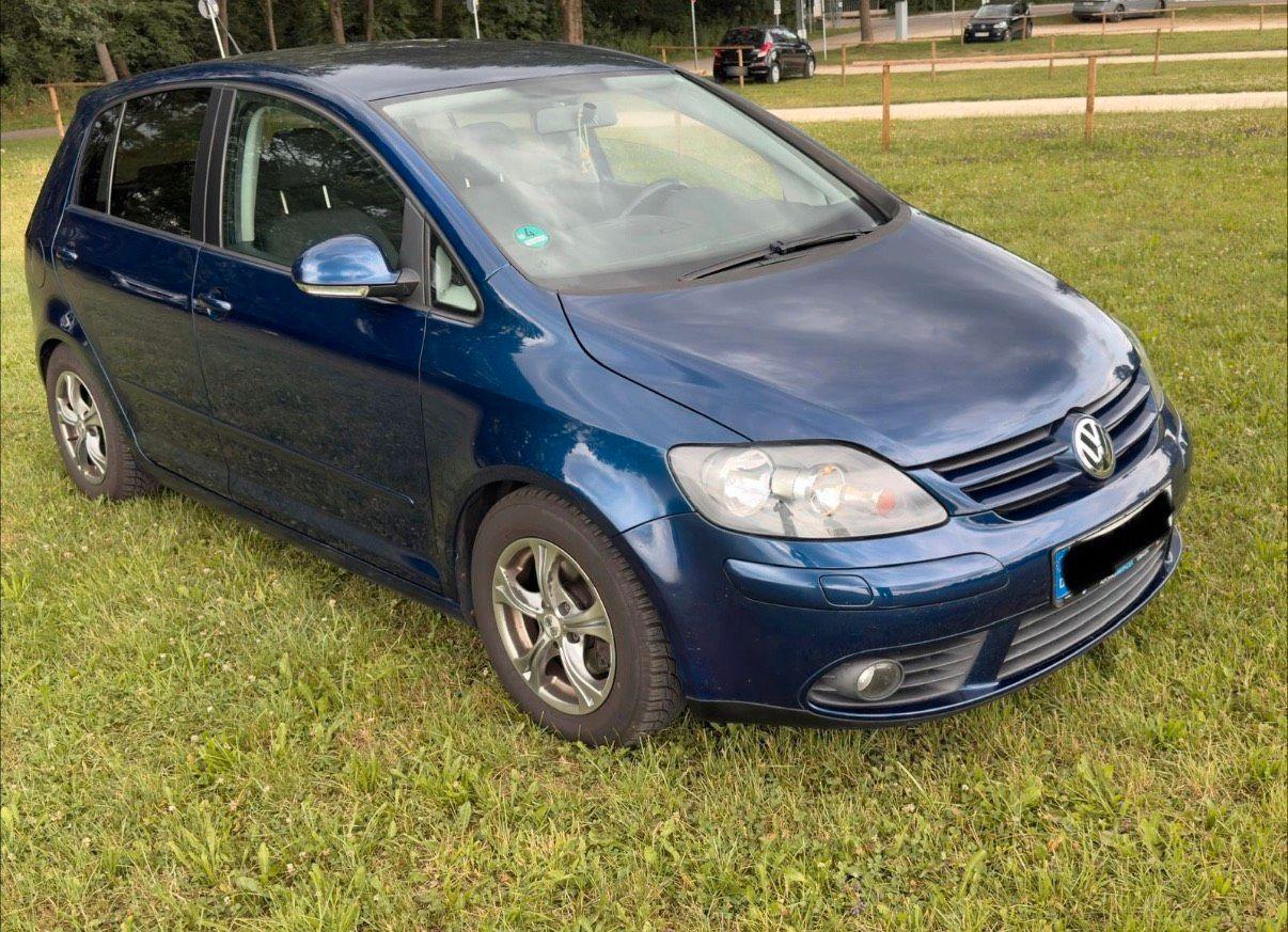Volkswagen Golf 2007 — rear view