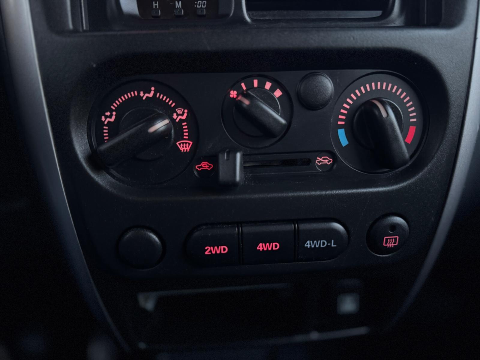 SUZUKI JIMNY - 86 CV - 4X4 - BVM