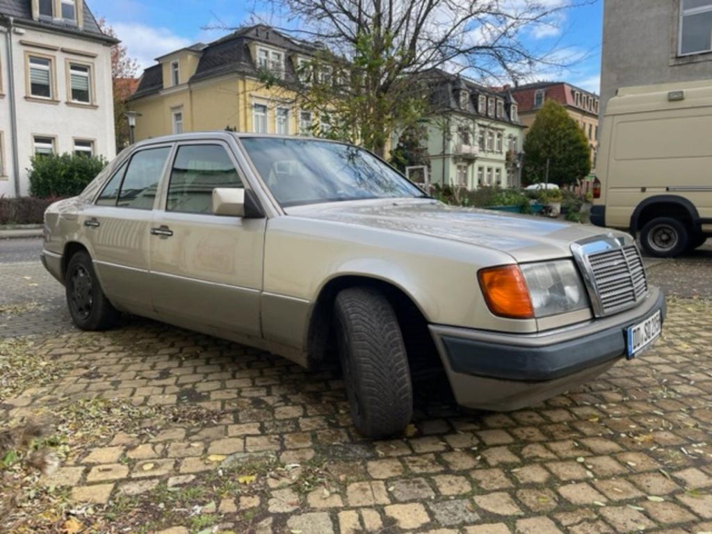 Mercedes-Benz 250
