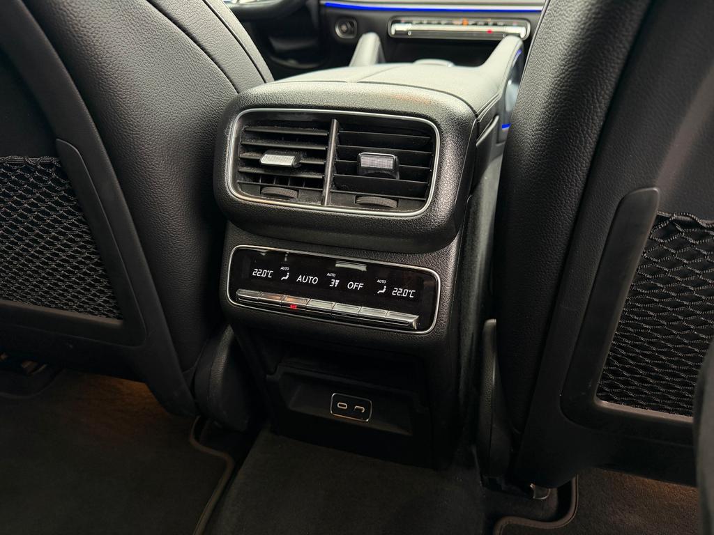 Mercedes-Benz GLE 300