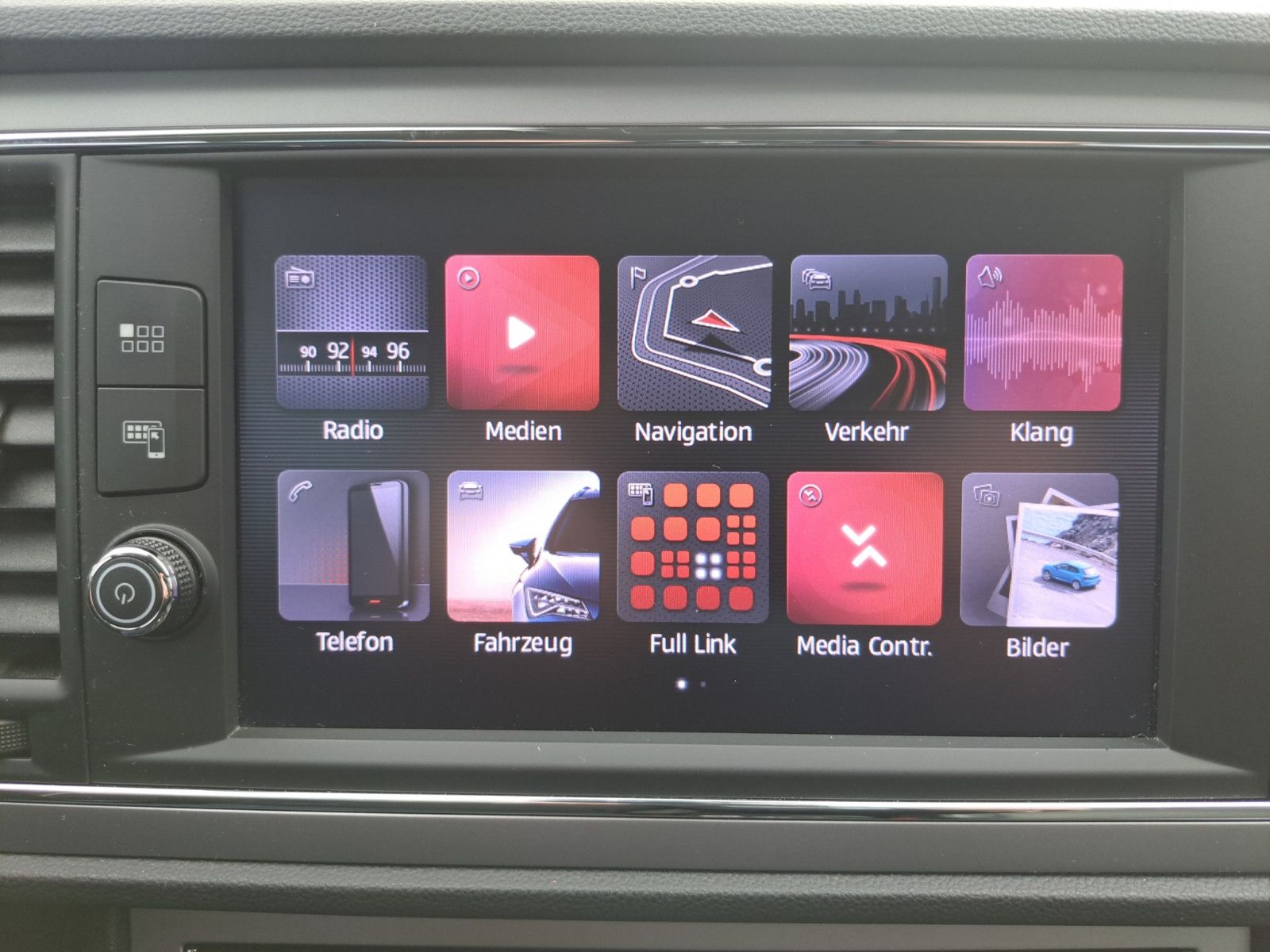 Leon ST Xcellence 1.5 TSI LED SHZ PDC Navi