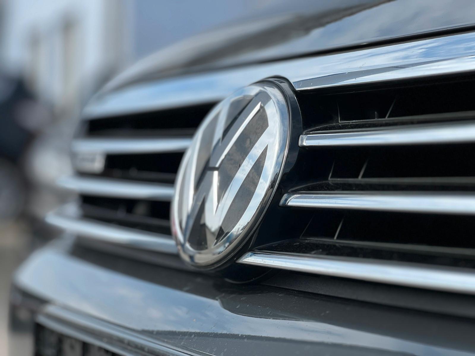 Volkswagen Passat 2.0 TDI BiTurbo DSG 4Mo. Variant Alltrack
