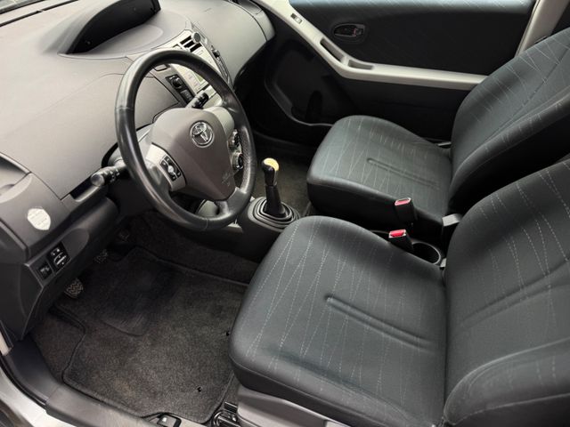 TOYOTA Yaris Yaris Sol 1.0l*NUR 72TKM*KLIMA*TÜV NEU*ALLWETTER - Bild 5