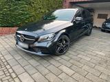 Mercedes-Benz Mercedes C300 de W205 sehr gepflegter Zustand - Mercedes-Benz C-Class: S205