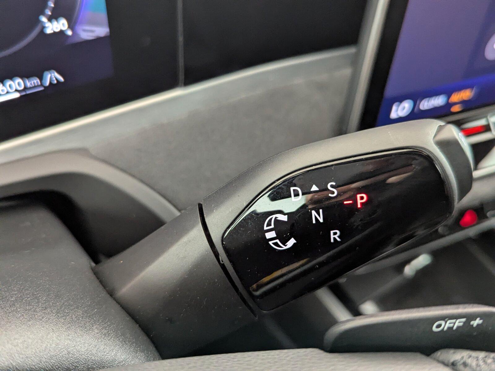 Volkswagen Passat 2.0 TDI R-Line LED+NAVI+ACC+Styling, миниатюра 20