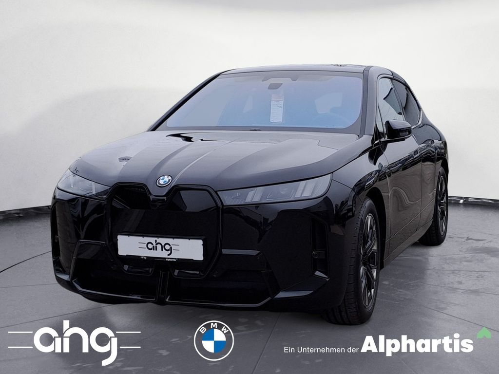 Image of BMW iX