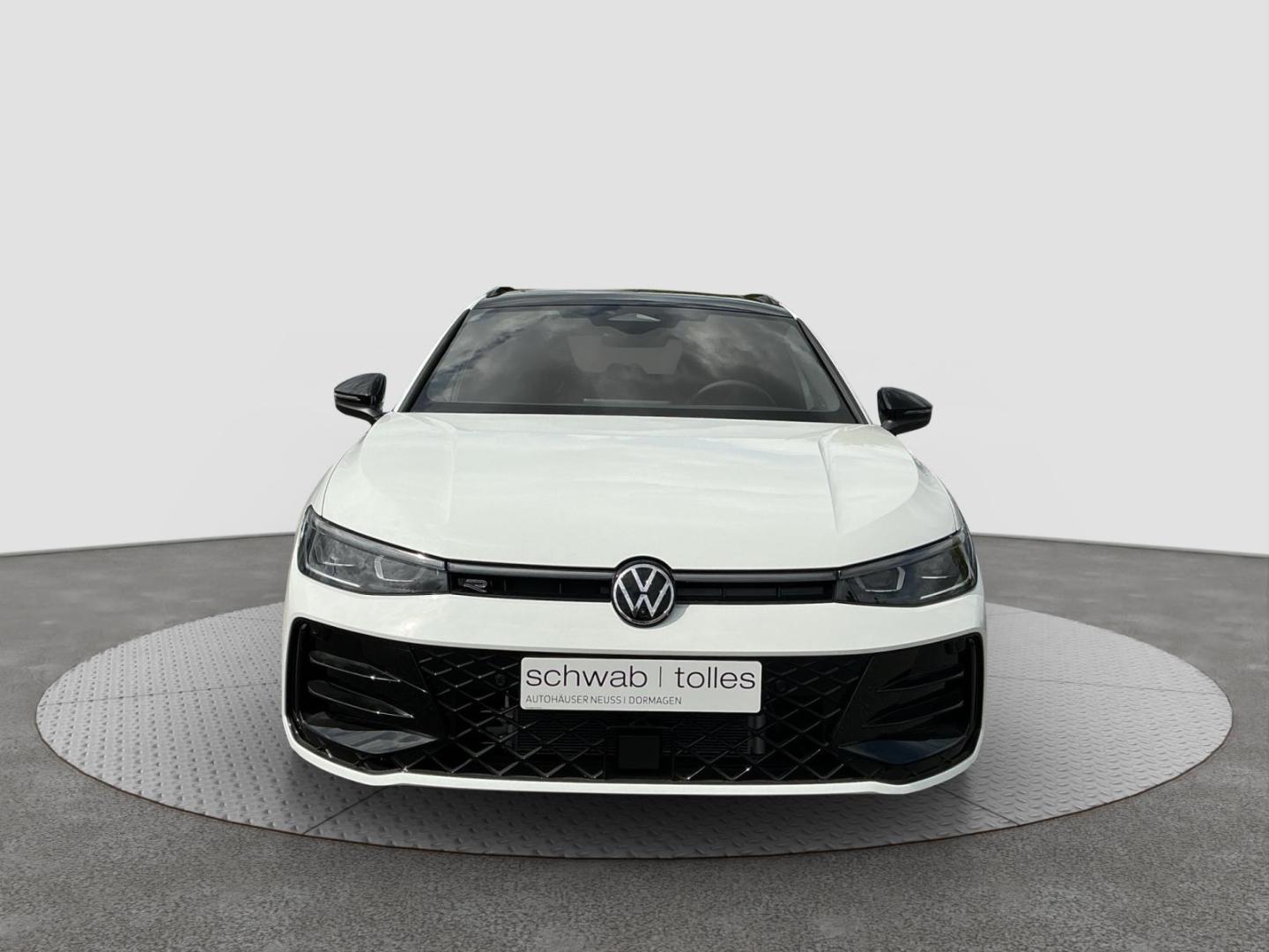 Volkswagen Passat Variant 1.5 TSI eHybrid 6-DSG R-Line AHK 