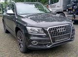 Audi Q5 3.2 FSI S tronic quattro SQ5 Optik - Audi Q5 mit Benzin-Antrieb: 3.2