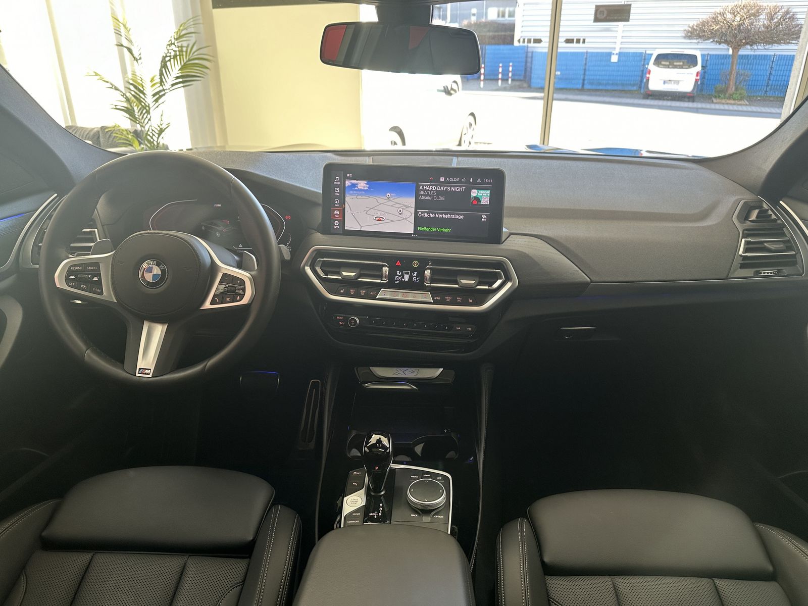 Fahrzeugabbildung BMW X4 xDrive 30 d M Sport PANO*MATRIX*HIFI*PROF*21"