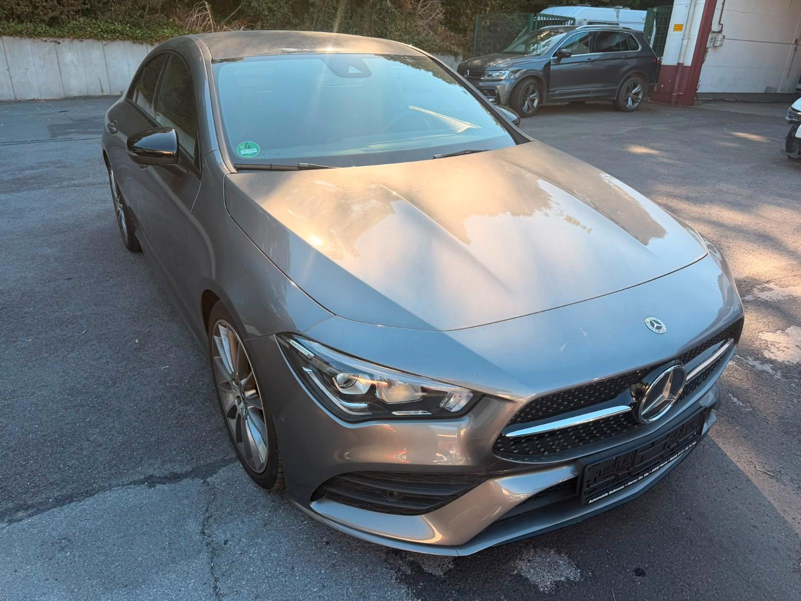 Mercedes-Benz CLA 180 AMG