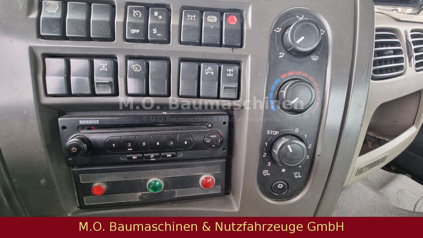 Fahrzeugabbildung Renault Renault Kerax 410.32