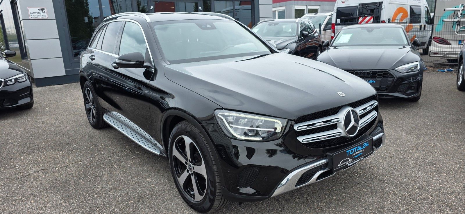 Mercedes-Benz GLC 220d 4Matic/Navi/LED/Kam/Leder/KeyLess/1Hand