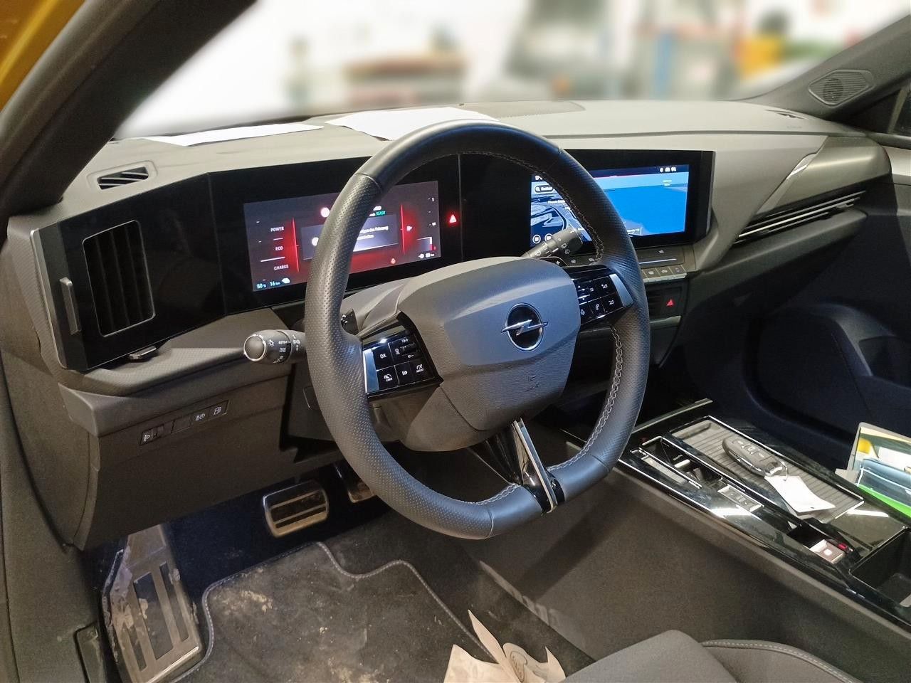 Fahrzeugabbildung Opel Astra L Lim. 1.6T HYBRID GS SPORT NAVI/LED/360°