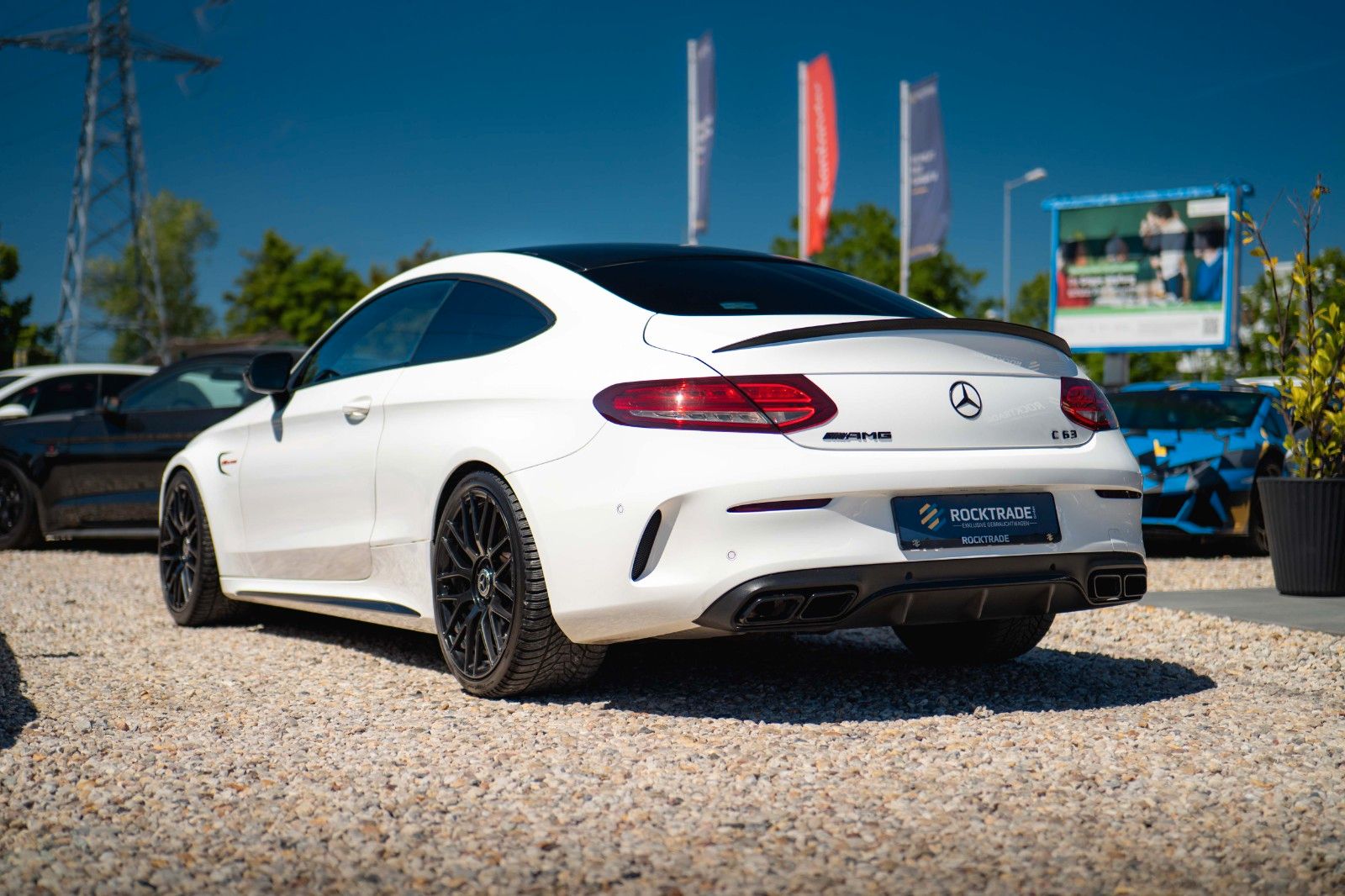 Fahrzeugabbildung Mercedes-Benz C 63 AMG Coupe Edition 1 Night Carbon *ACC*LED*