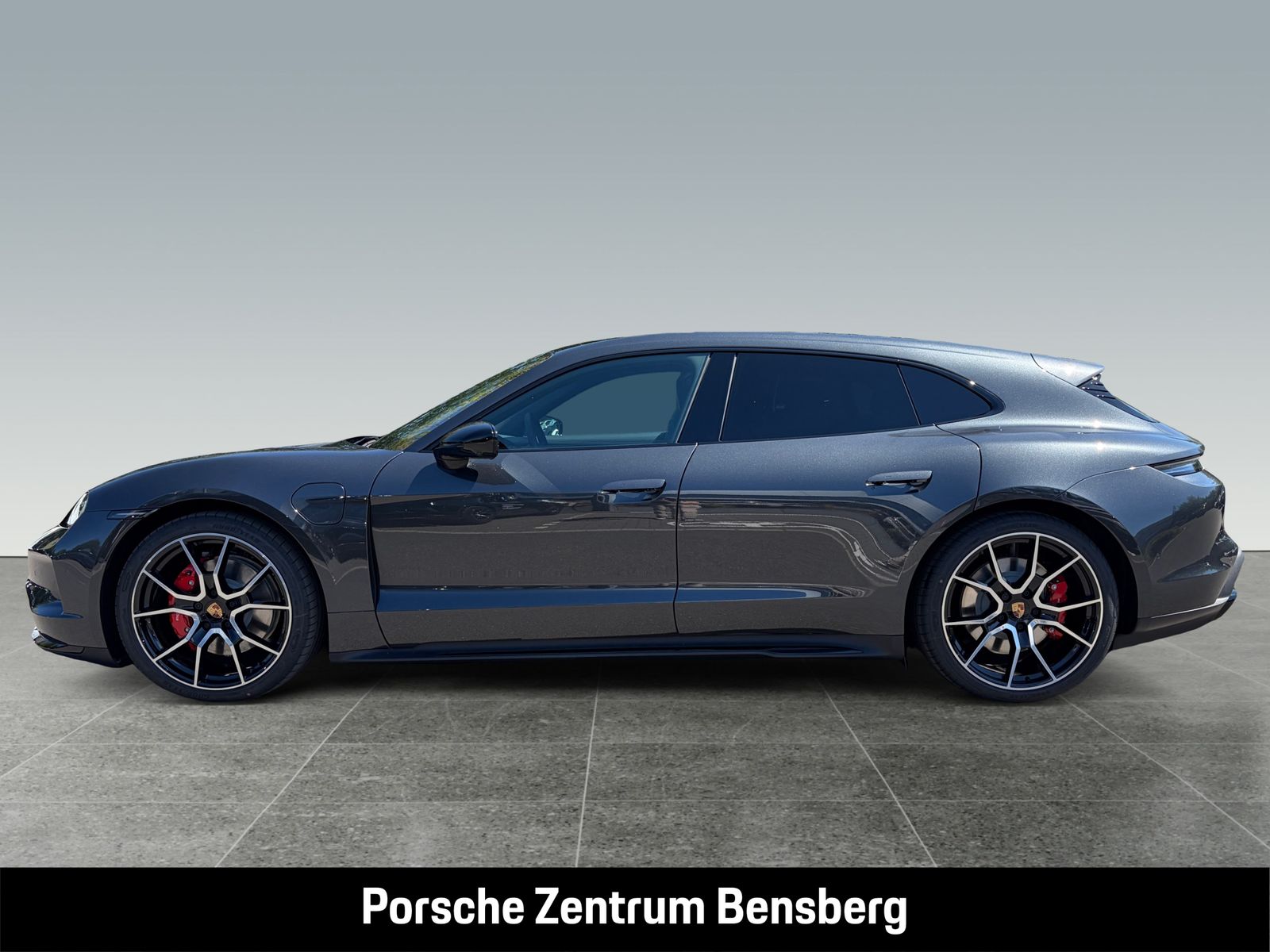 Porsche Taycan 4S Sport Turismo Black Edition imagem 2