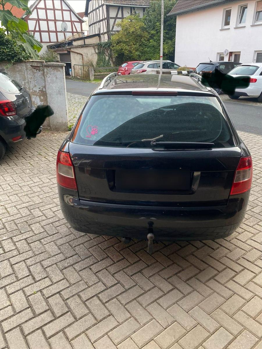Audi A4 2004 — photo 6